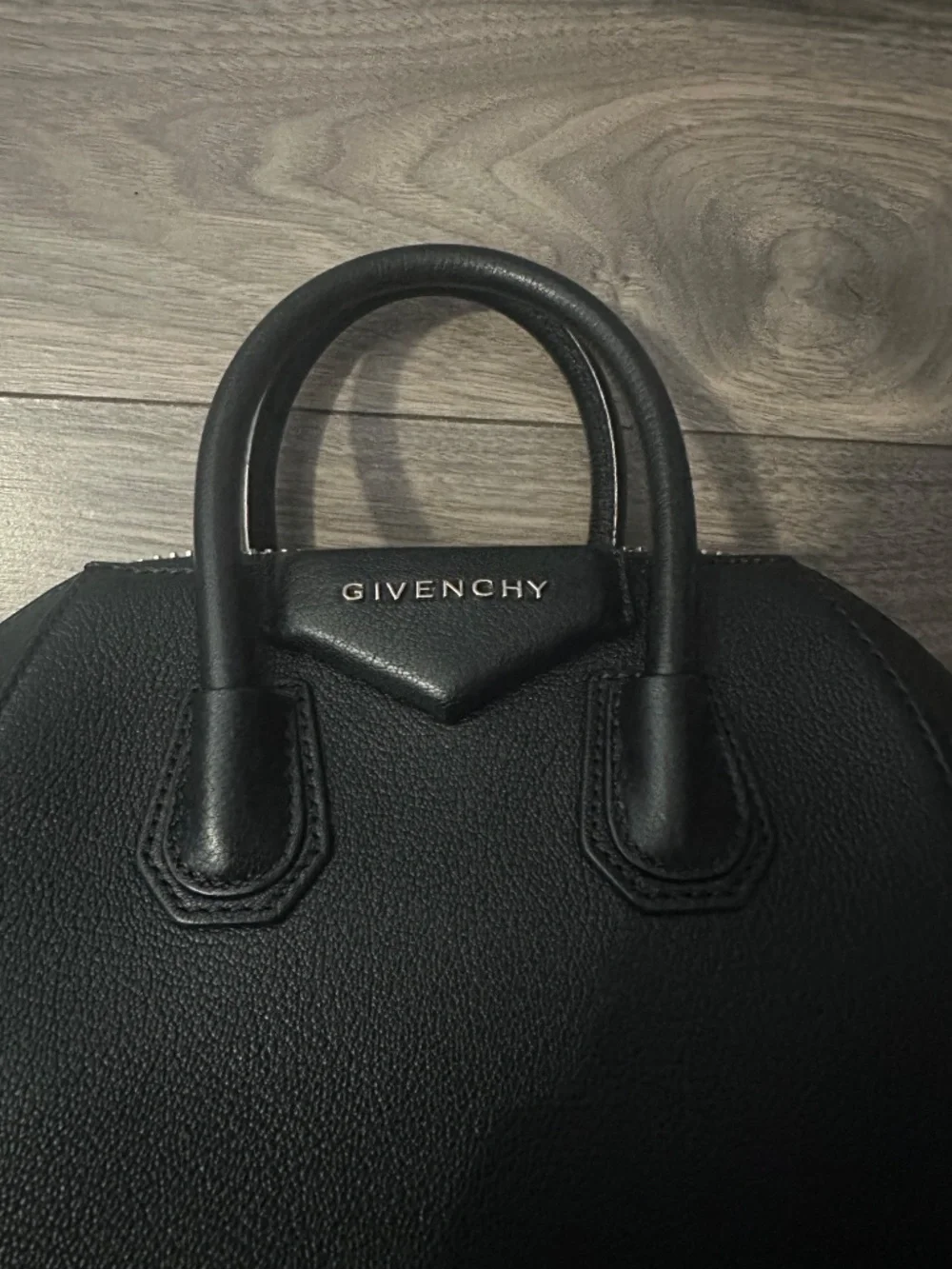 Givenchy Mini Antigona (black with silver hardware) - Picture 8 of 10